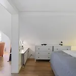 Knutzenswarft - Leuchtturm *