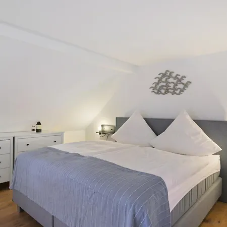 Knutzenswarft - Leuchtturm Apartamento