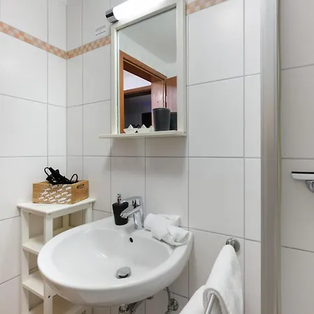 Knutzenswarft - Leuchtturm Apartamento